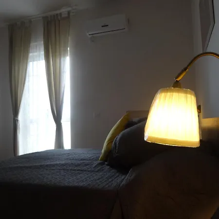 Inn Little Hot@l Pompei